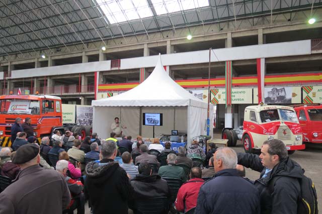 La conferencia sobre Pegaso fue seguida por un público abundante y muy interesado.